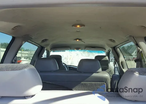 1996 Plymouth Grand Voyager Se z USA, uszkodzony, nr VIN 1P4GP44R8TB172629